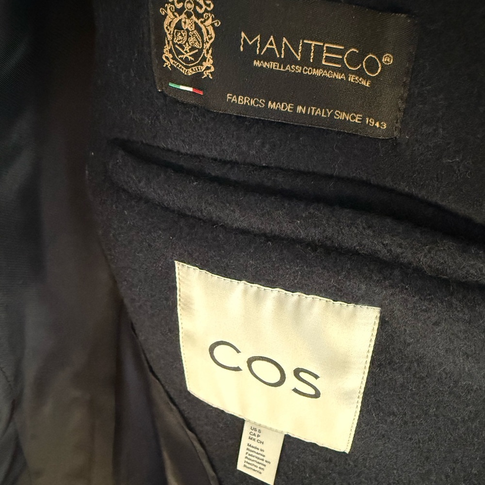 COS Double-Breasted Short Wool-Blend Coat - Picture 11 of 11